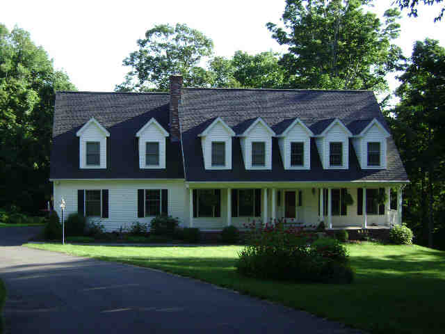Building photograph for 146 AUNCIENT OAK RD